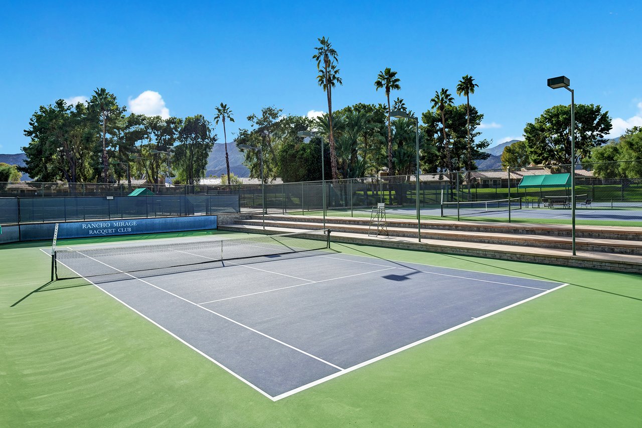 COMMUNITY TENNIS COURTS