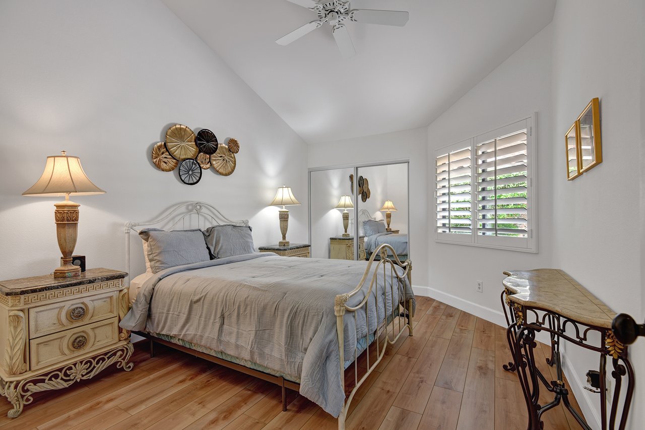 GUEST BEDROOM.jpg mls