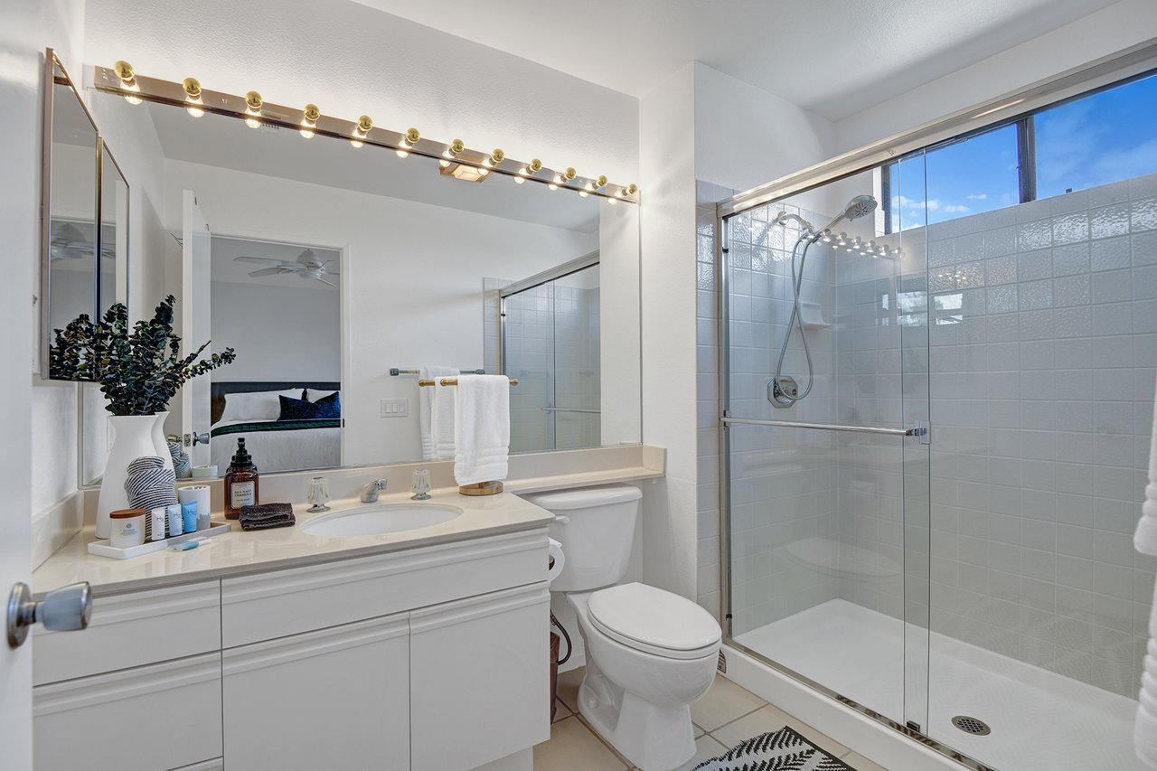 V3947- Greens and Dreams