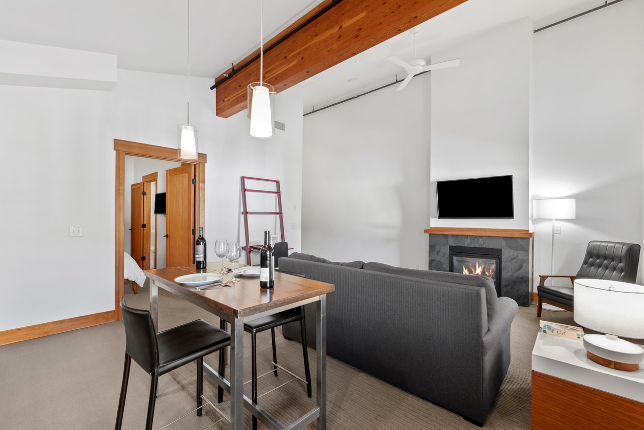 Annapurna-Living and Dining Area