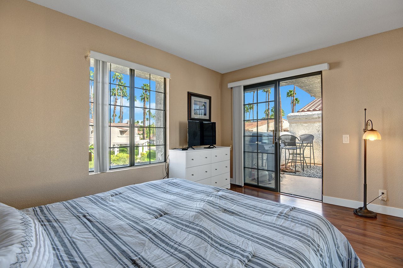 GUEST BEDROOM OVER BED.jpg mls