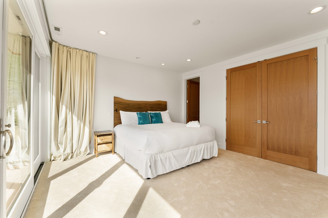 Upstairs - Bedroom #4 with King Bed