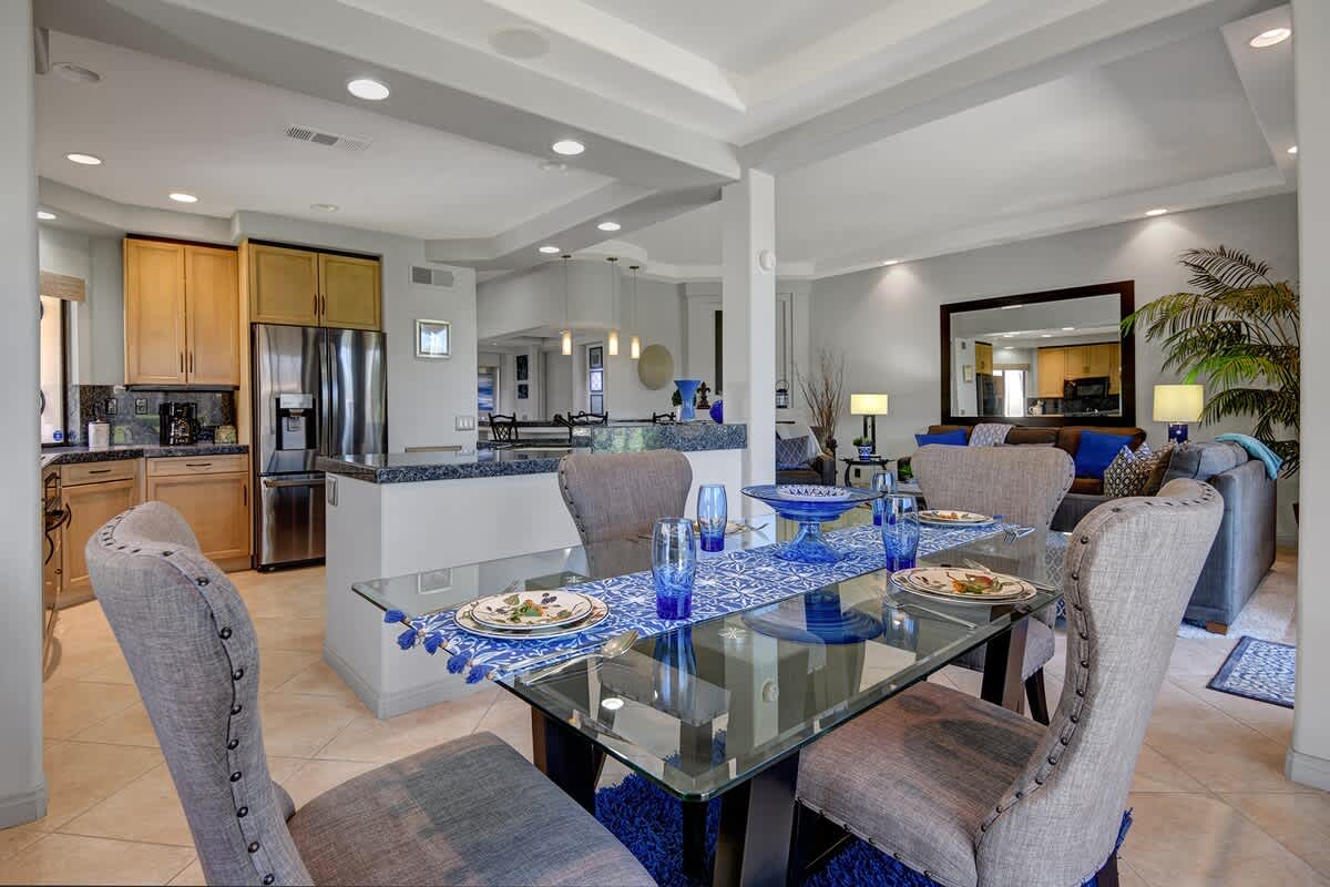 DINING SPACE REVERSE.jpg mls