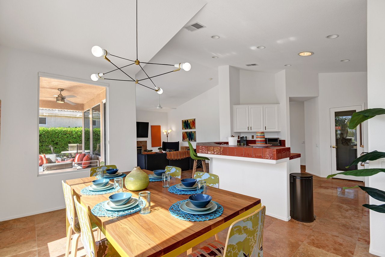 DINING SPACE REVERSE