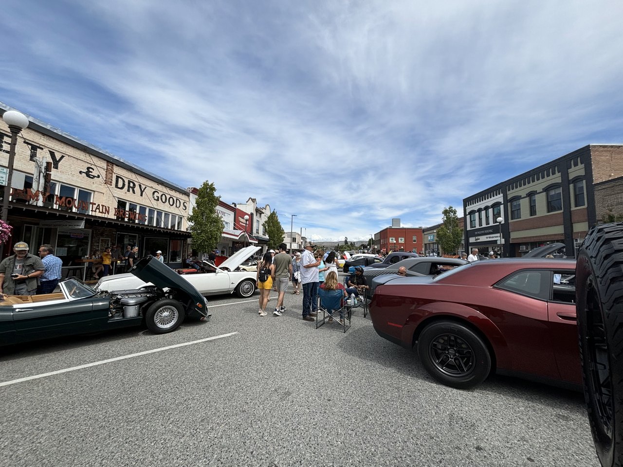 Local car show held regularly. Check chamber of commerce site for updated dates and times. Vrooooom!