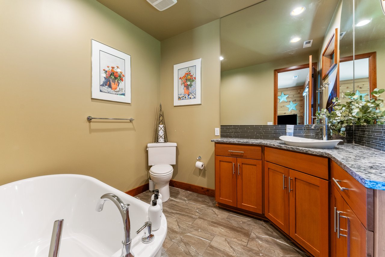 Upper Level Bedroom 2 Ensuite Bathroom with Soaking Tub