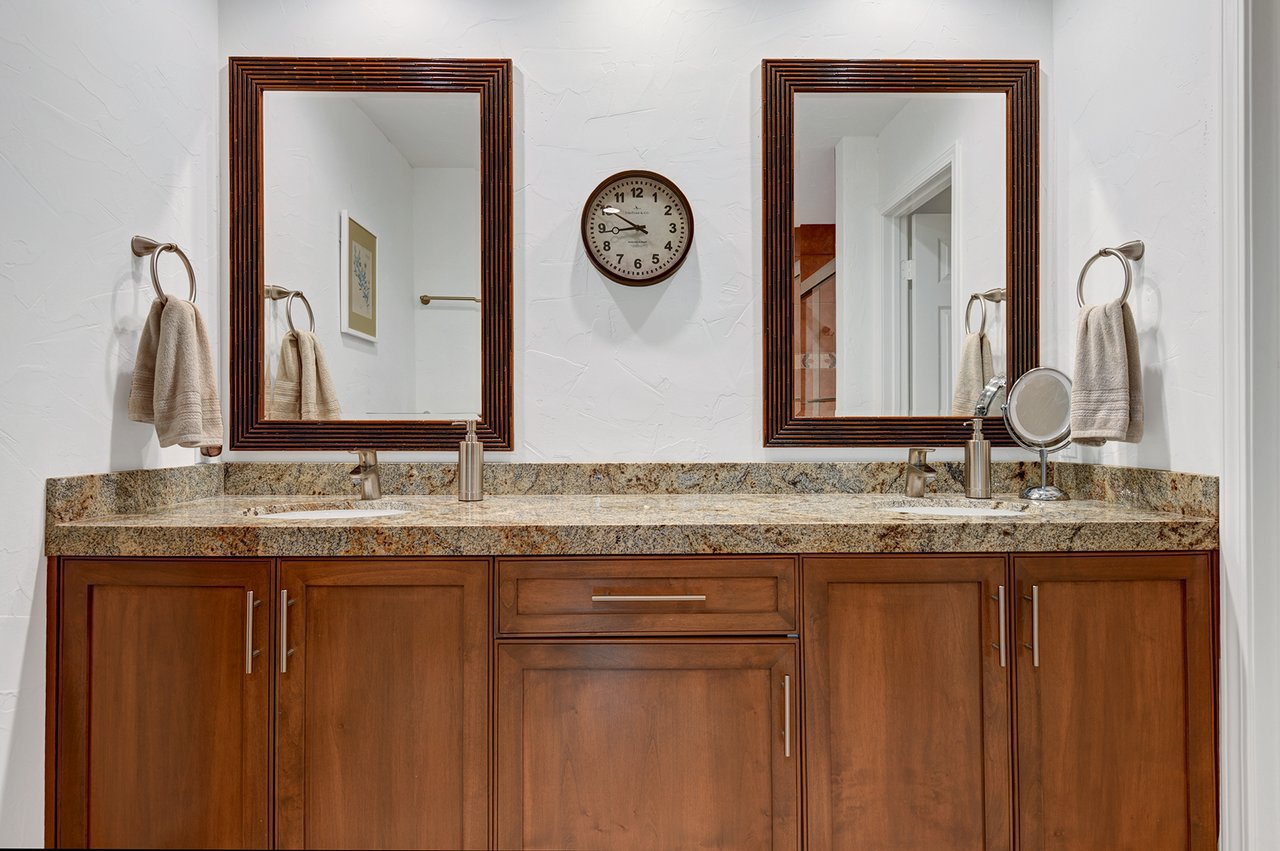 PRIMARY BATHROOM TIGHT