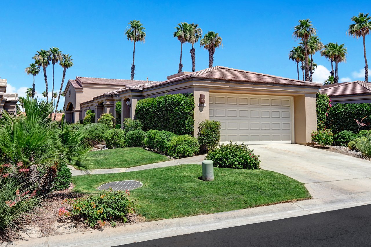 FRONT OF HOME.jpg mls