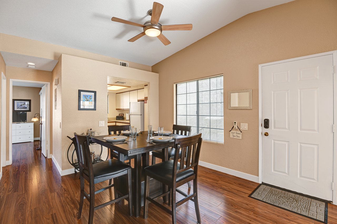 DINING SPACE.jpg mls