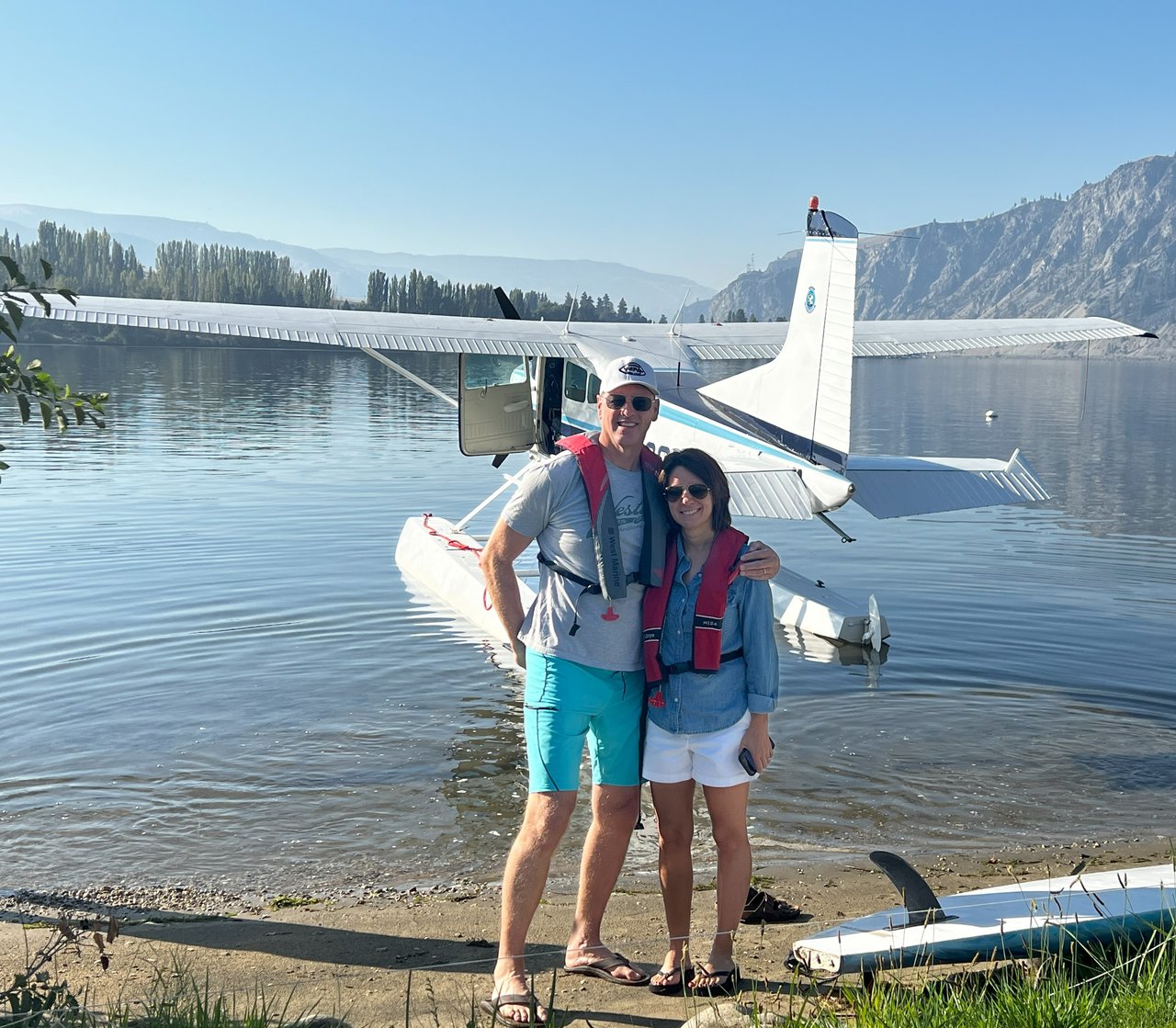 Seaplane accessible! (must get specific instructions about beaching from the owner), able to moore on the buoy. Note: no dock access for the plane due to wing span