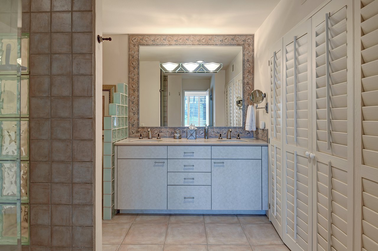 VS946 - Palm Valley Waterfront - Meredith Lodging