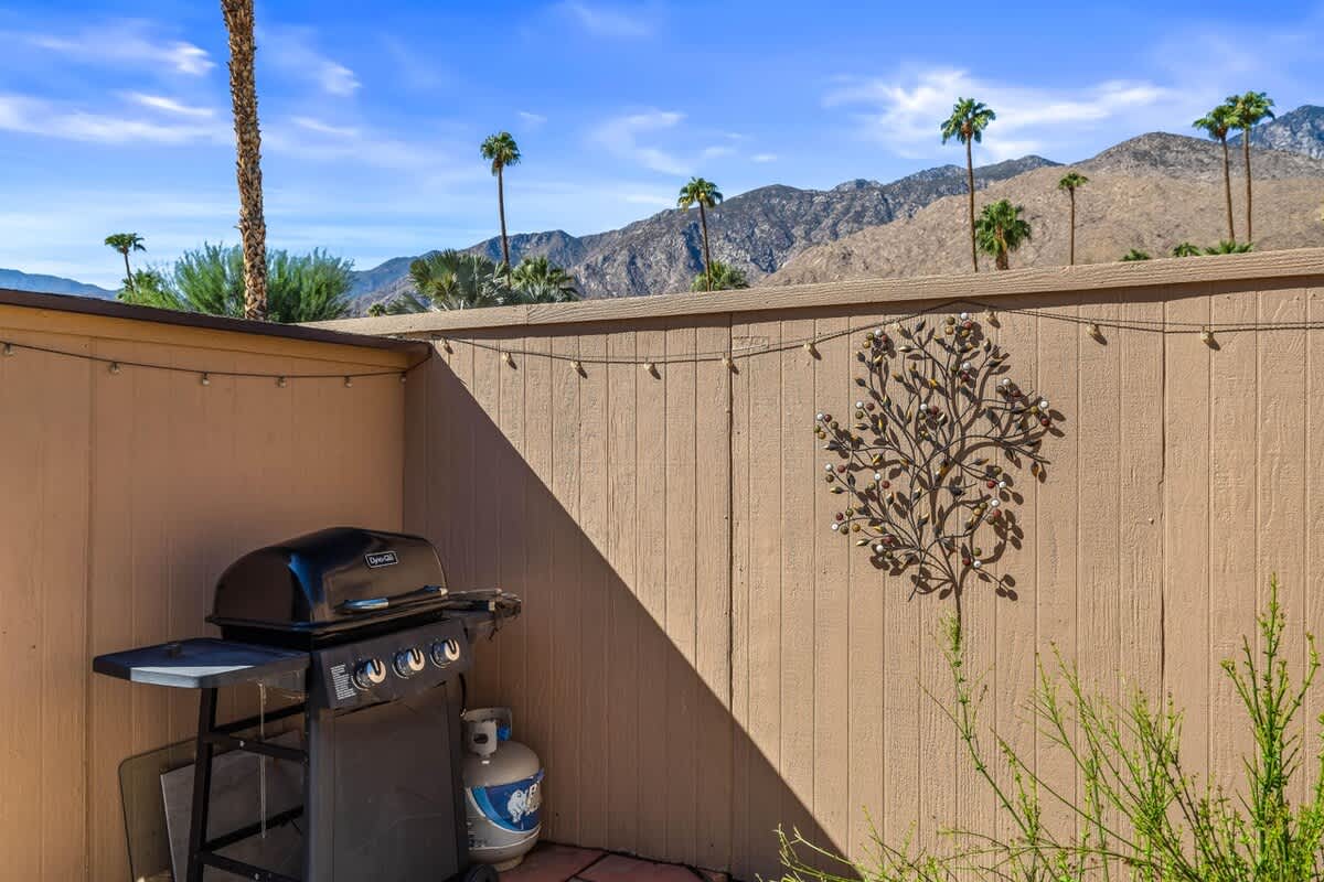Luminous Ocotillo Bungalow - Ocotillo Lodge