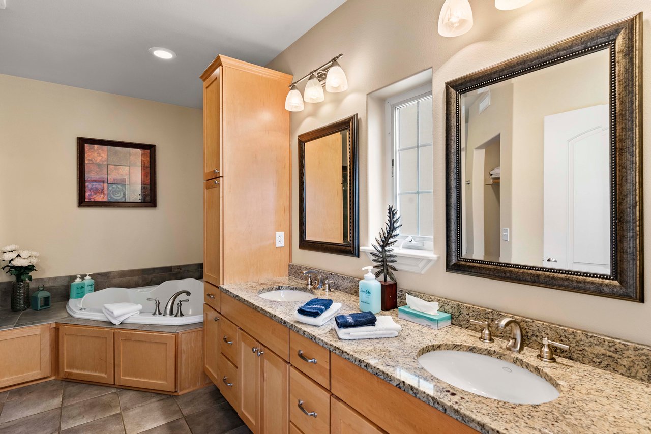 Primary Ensuite Bathroom