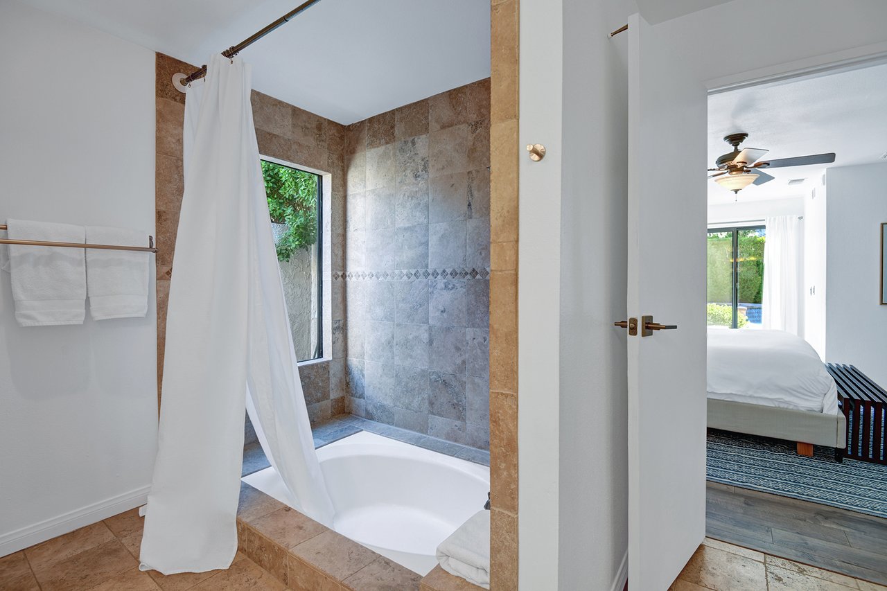 Hacienda Alondra- Meredith Lodging