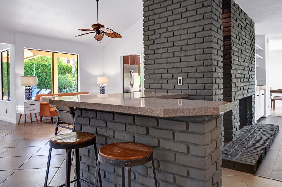 Hacienda Alondra- Meredith Lodging