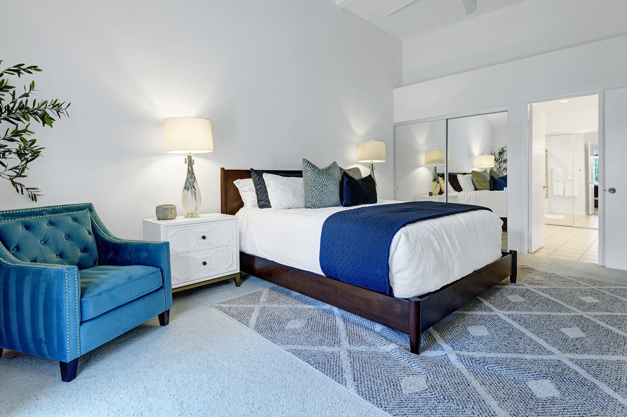 V3947- Greens and Dreams