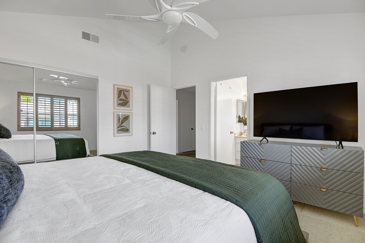 V3947- Greens and Dreams