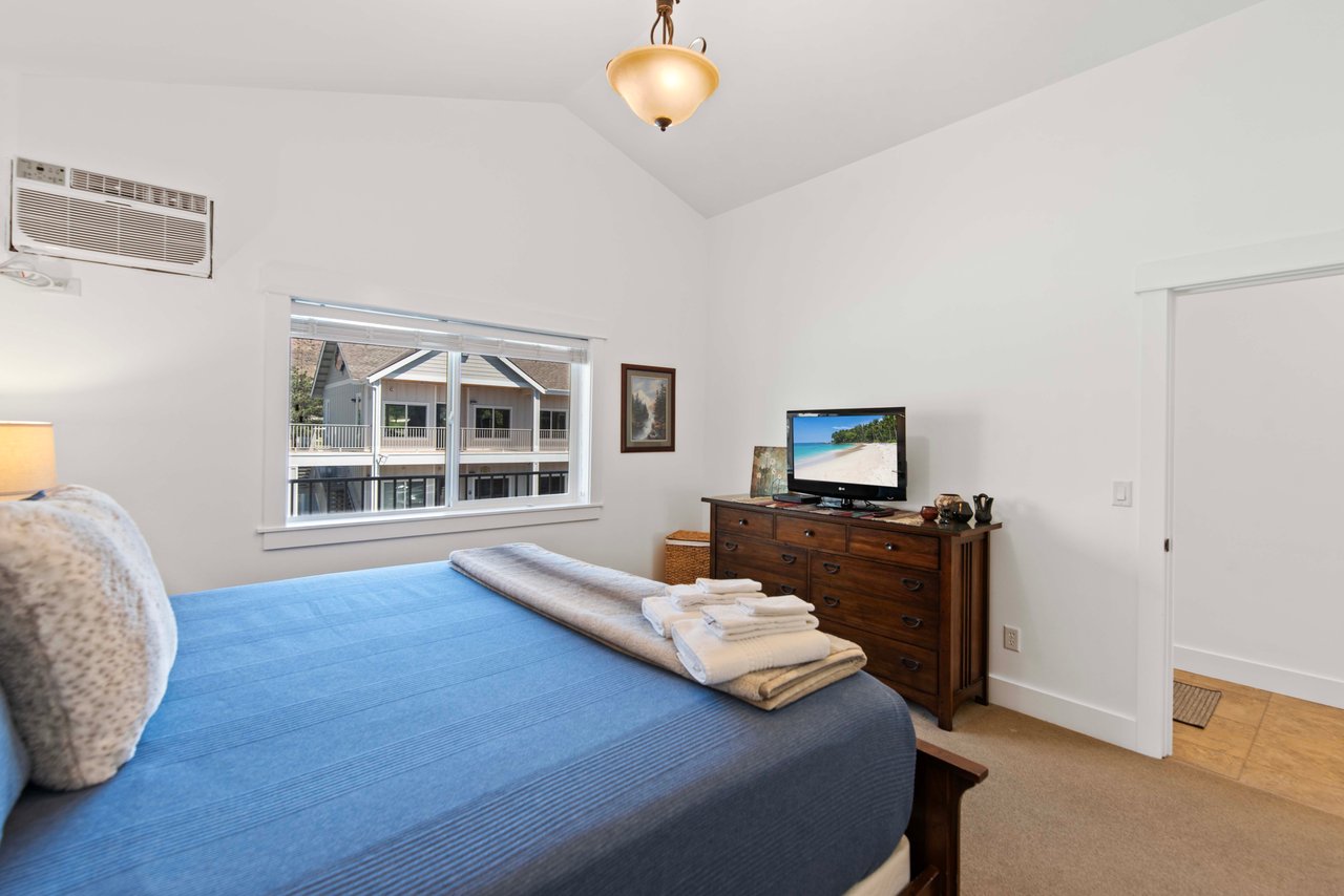 Large Bedroom with Comfortable King Bed