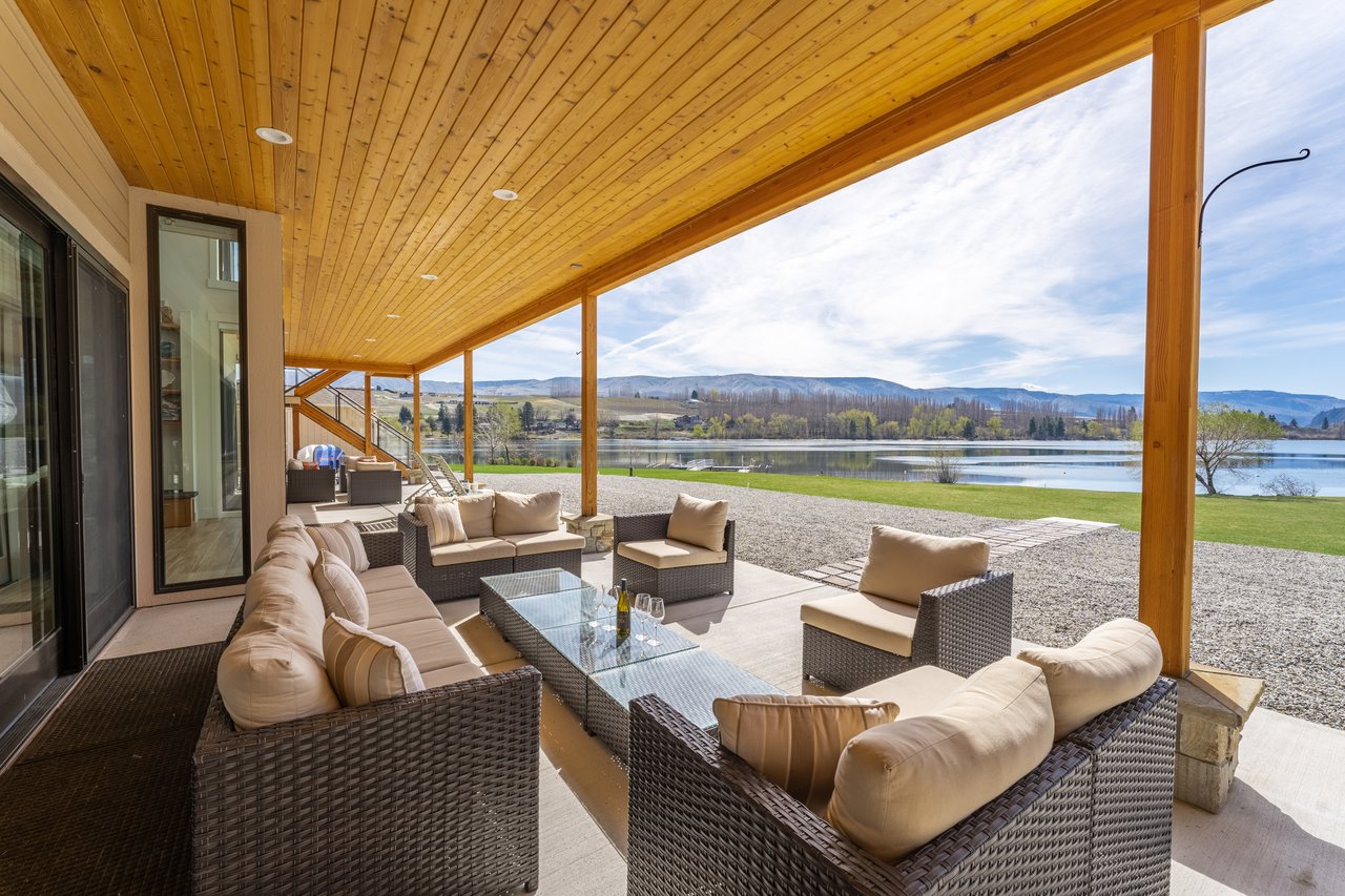 Additional Comfortable Seating