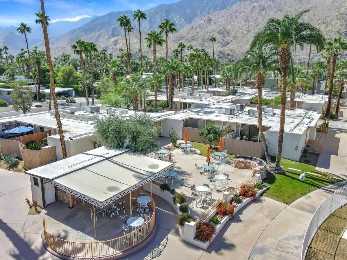 Luminous Ocotillo Bungalow - Ocotillo Lodge