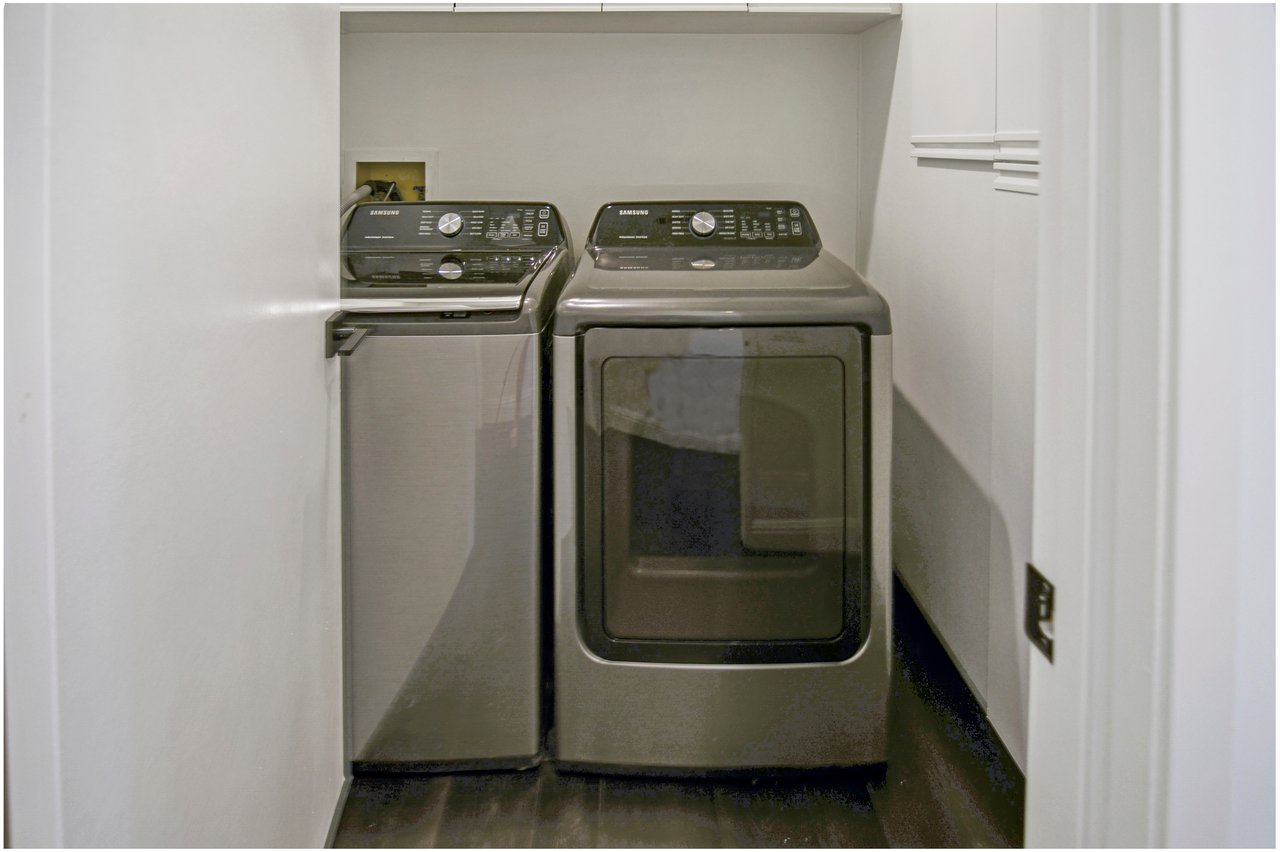 Washer & Dryer