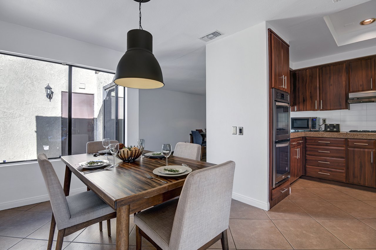 Hacienda Alondra- Meredith Lodging