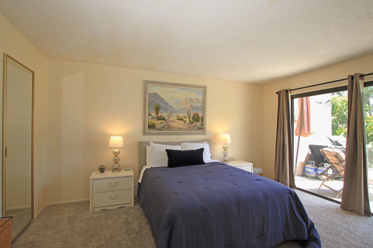 Queen Bedroom