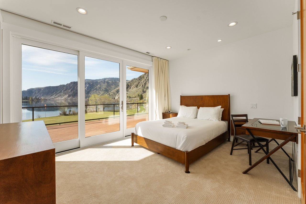 Bedroom #3 Queen Bed, Dresser, Writing Desk