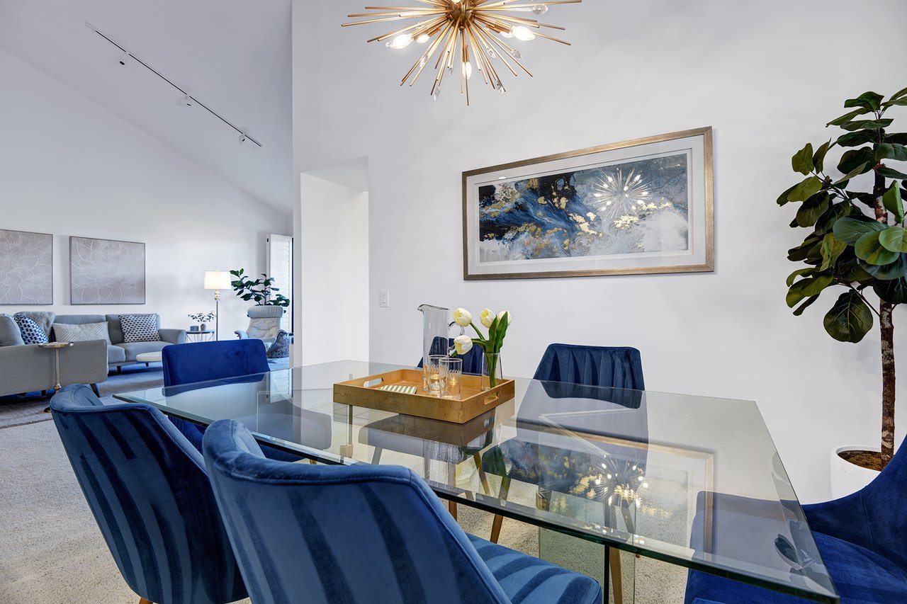 V3947- Greens and Dreams