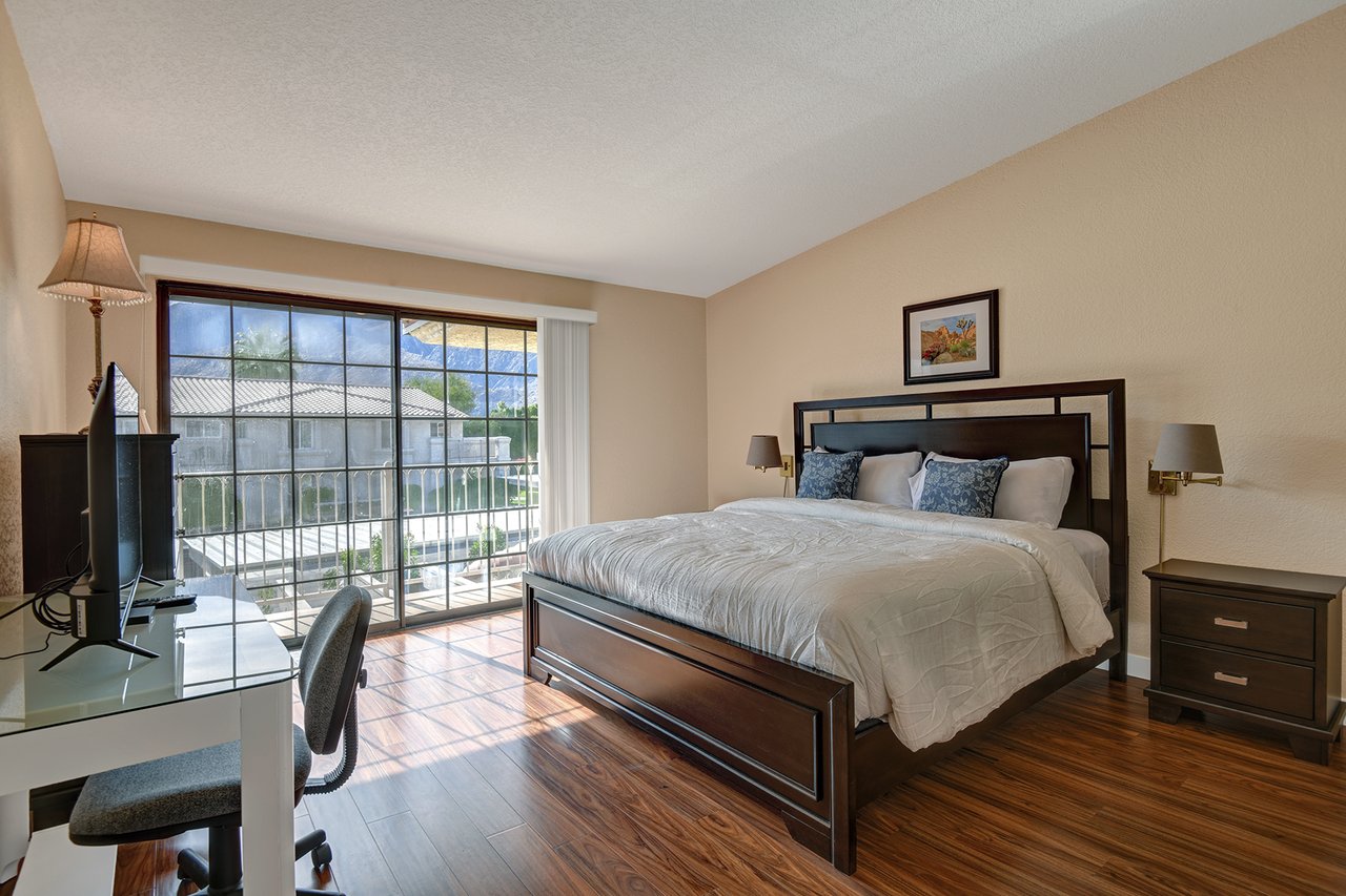 MAIN BEDROOM.jpg mls