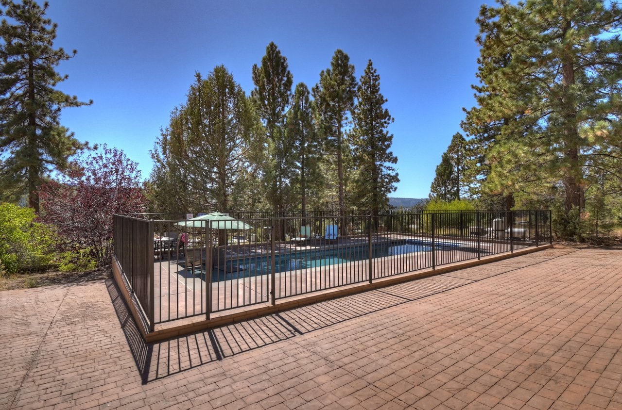 Exterior North Shore (1)