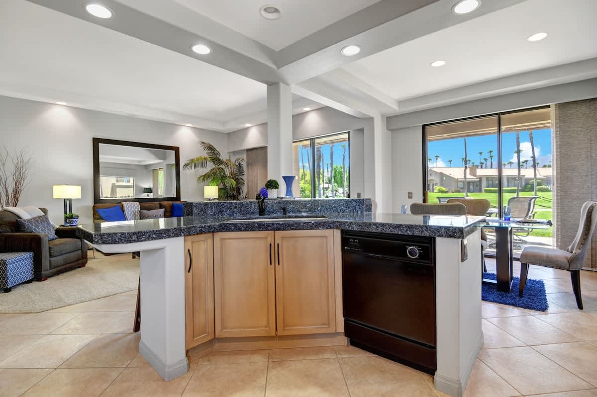 KITCHEN REVERSE.jpg mls