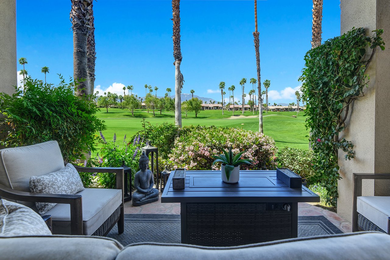 V3947- Greens and Dreams