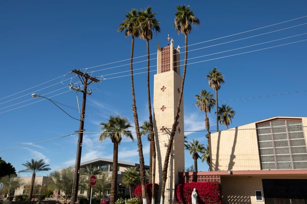 Explore Indio.