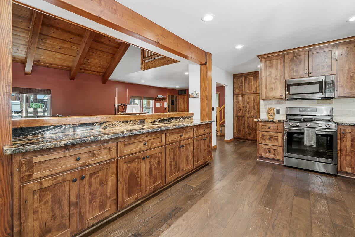 Rustic Ridge Manor-116