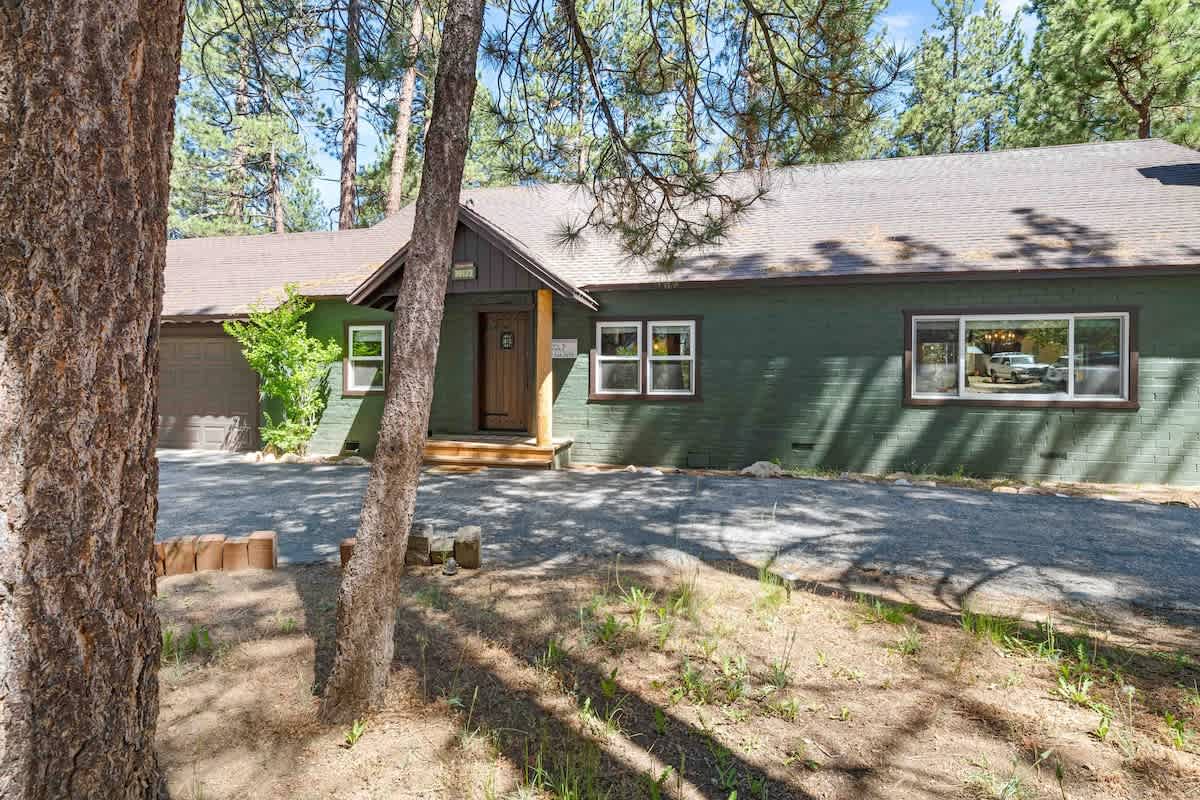 Rustic Ridge Manor-145