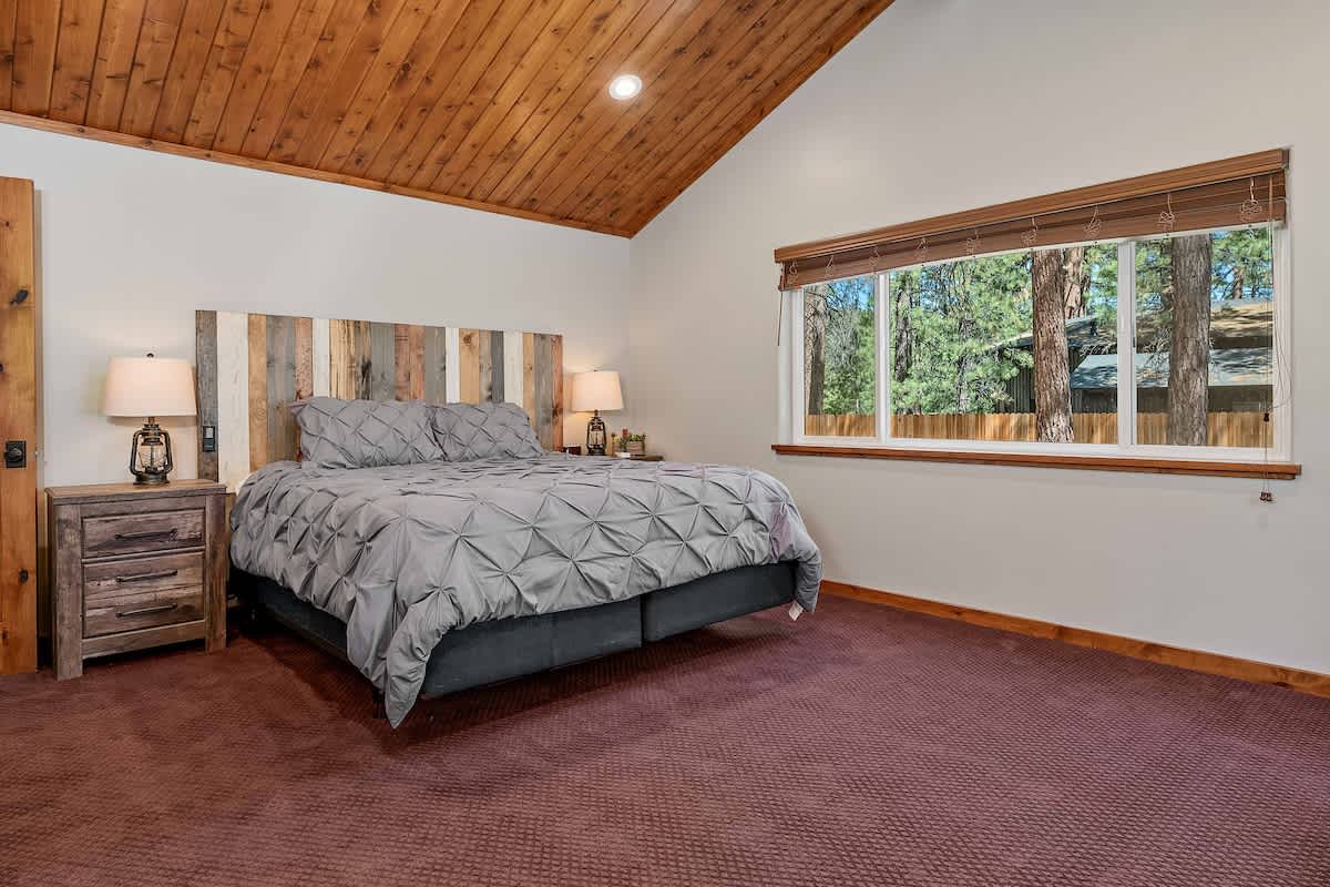 Rustic Ridge Manor-126