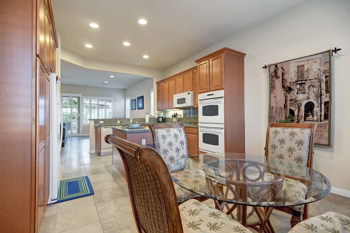 KITCHEN TABLE REVERSE