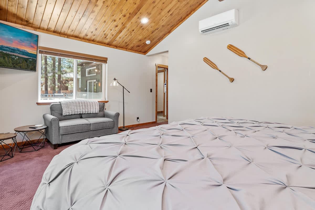 Rustic Ridge Manor-128