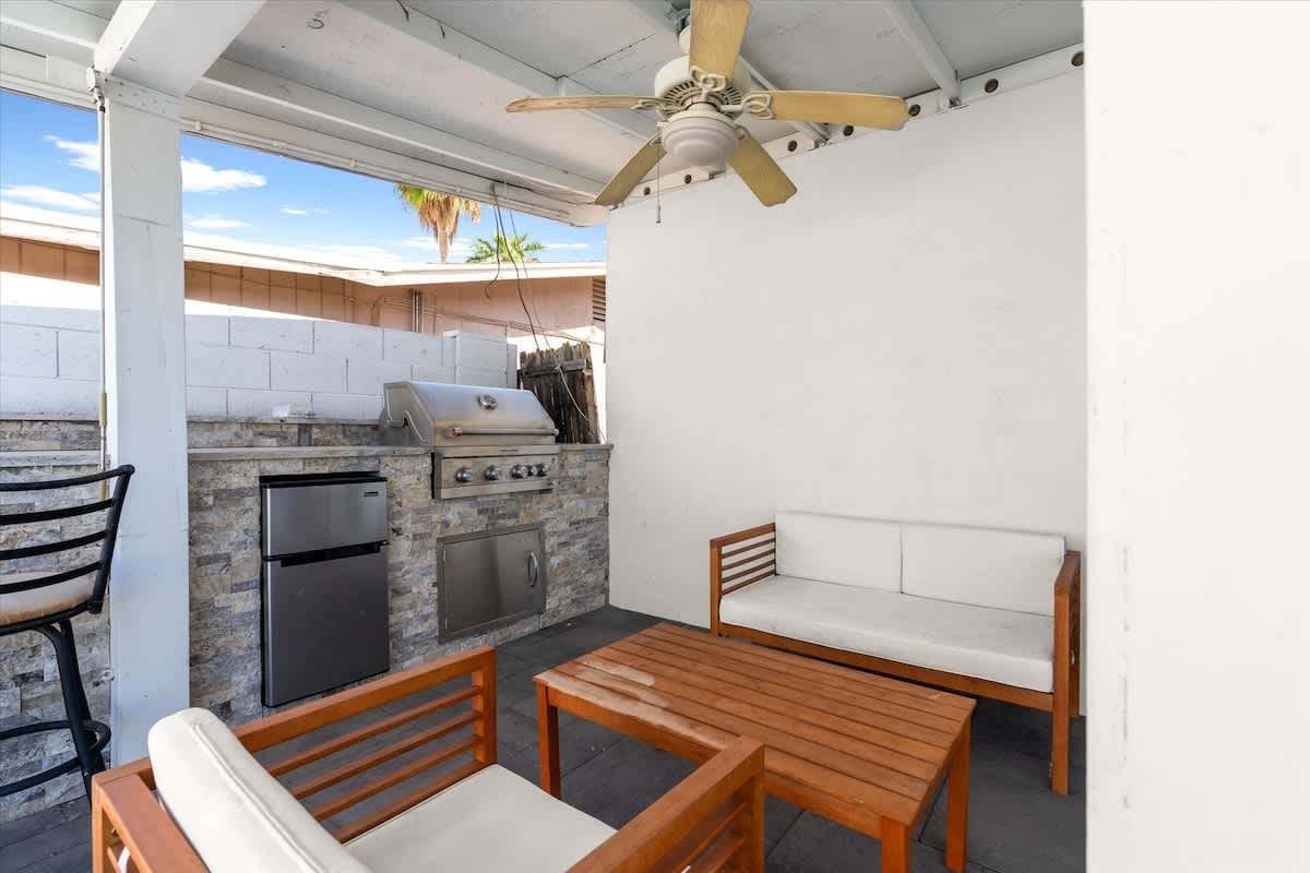 Outside Kitchen & BBQ