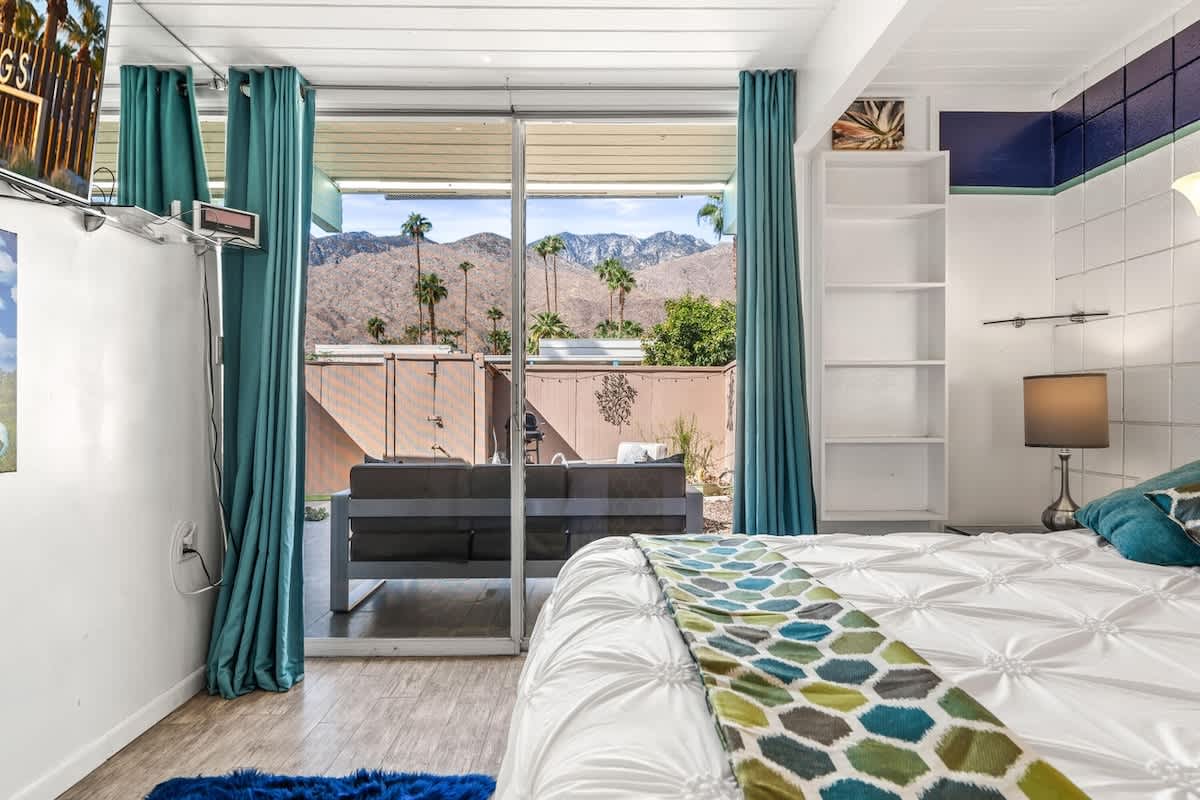 Luminous Ocotillo Bungalow - Ocotillo Lodge