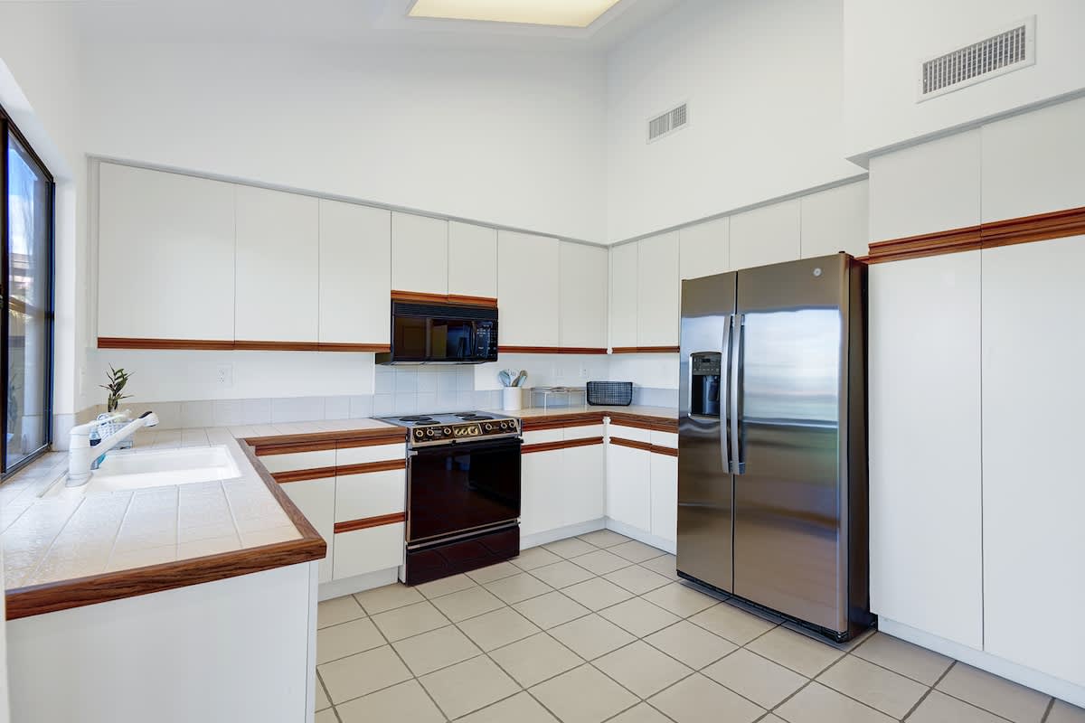 V3947- Greens and Dreams