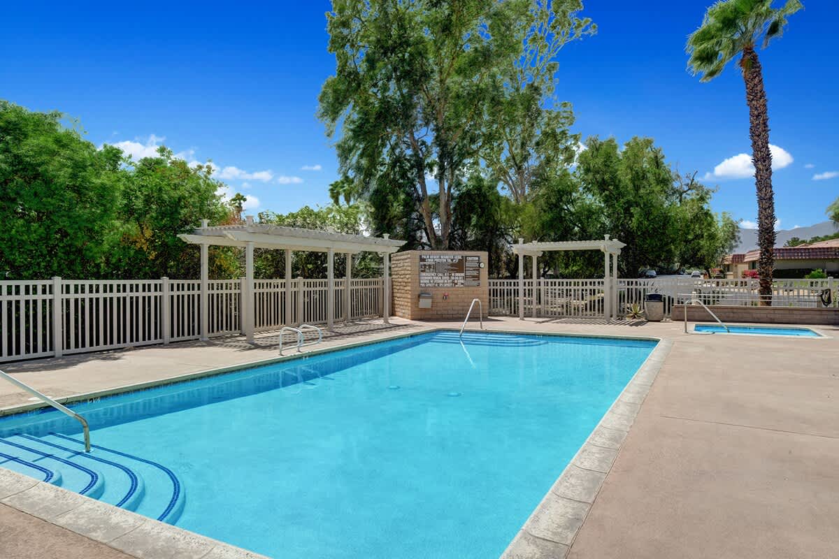 COMMUNITY POOL AND SPA