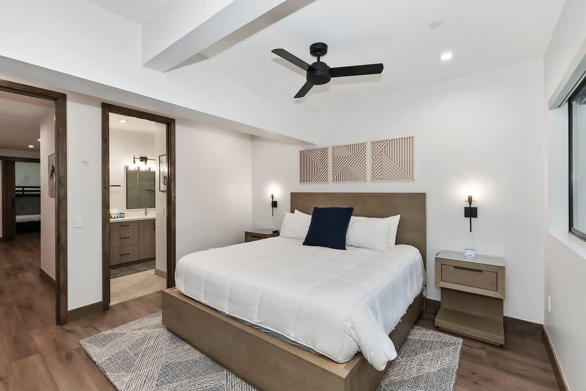 Summit Grand Sanctuary South Guest Bedroom