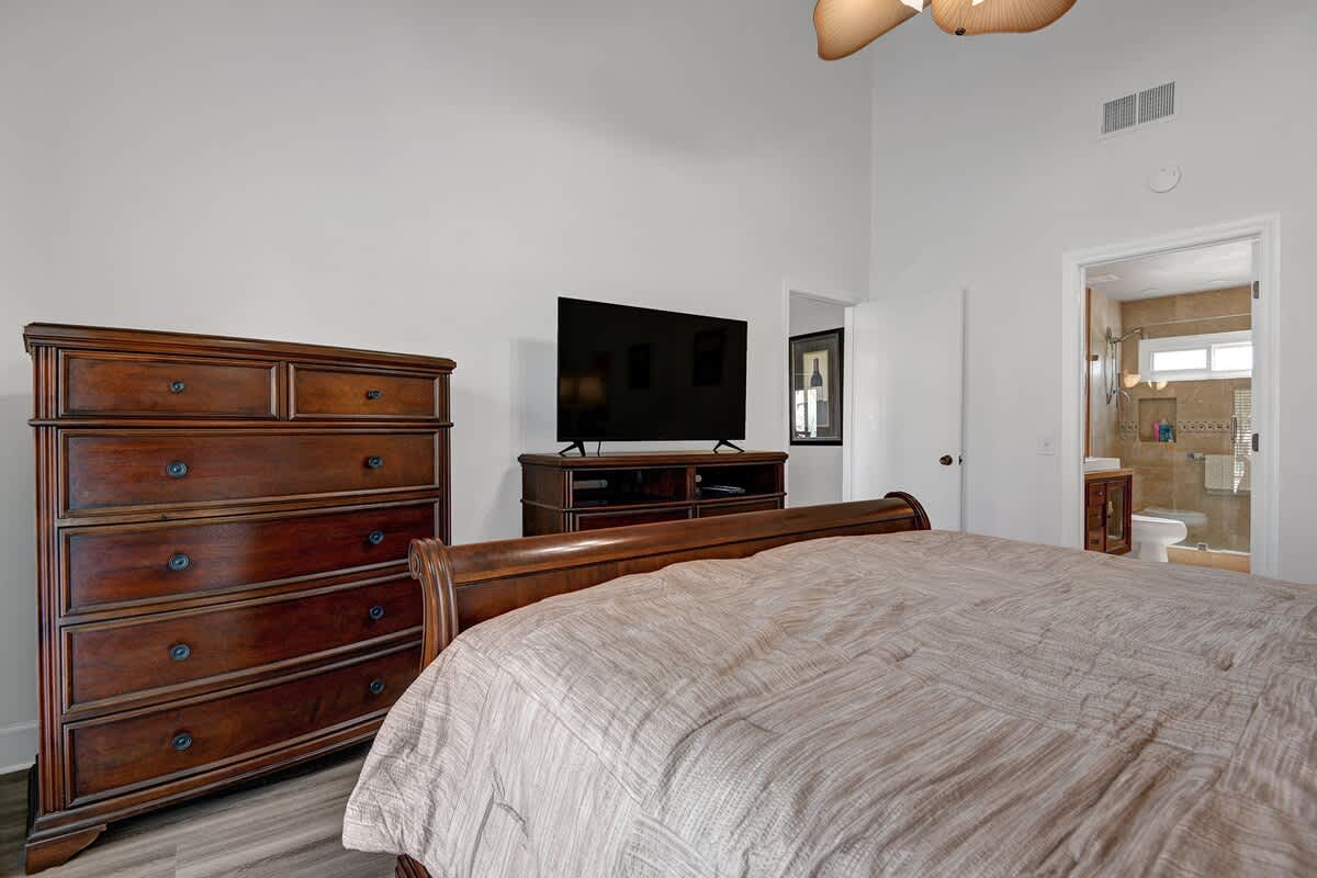 PRIMARY REVERSE.jpg mls