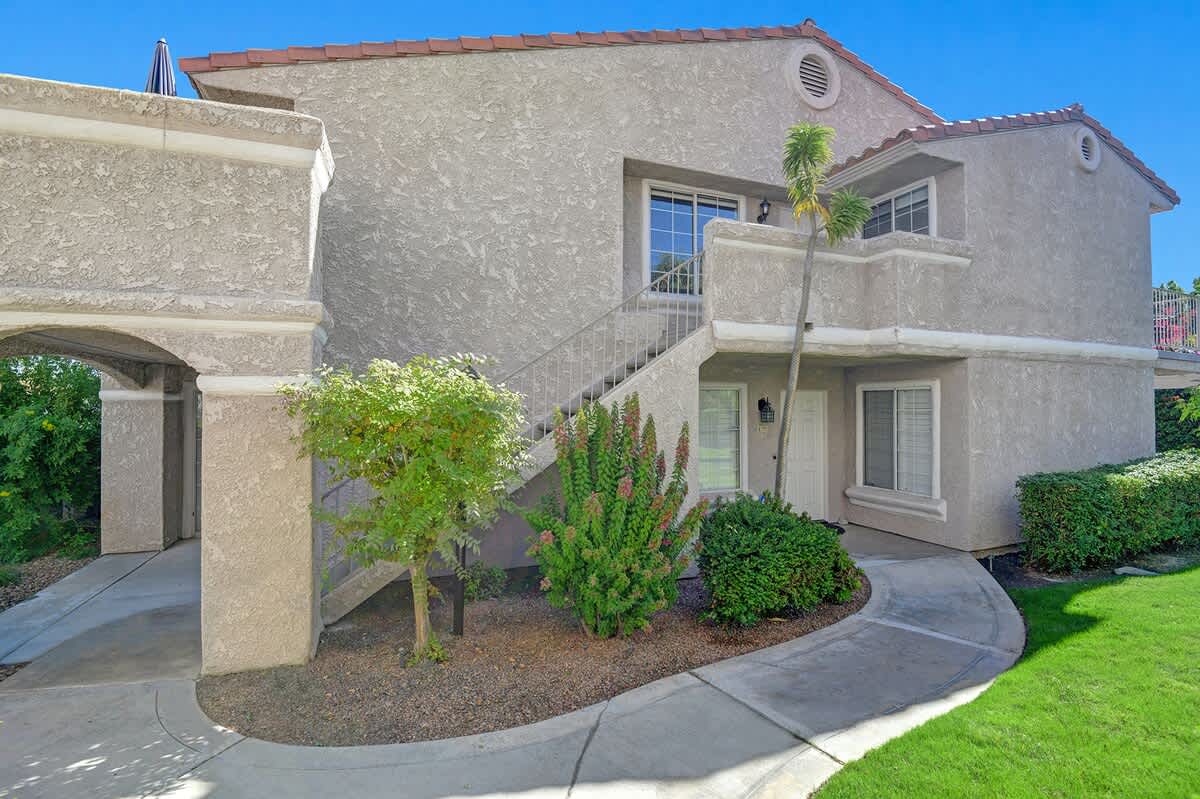 Mascarpones Mojo Dojo - Alice Lodging