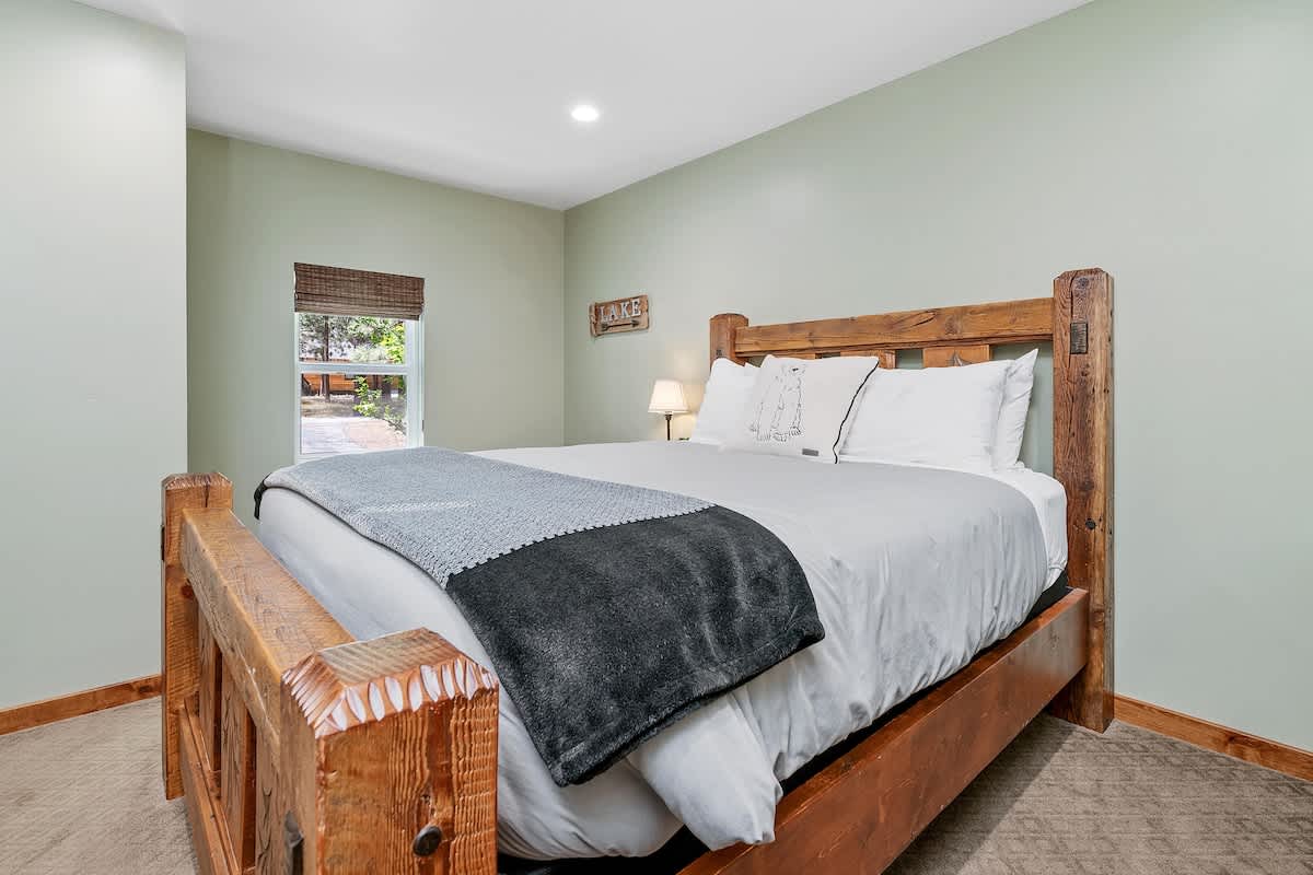 Rustic Ridge Manor-135