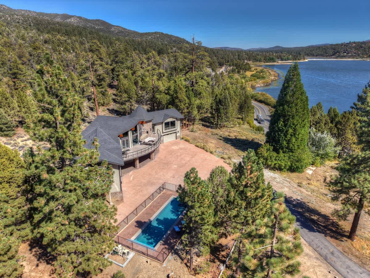 Exterior North Shore (10)