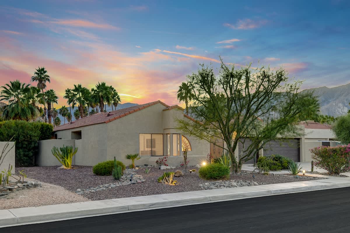 Hacienda Alondra- Meredith Lodging