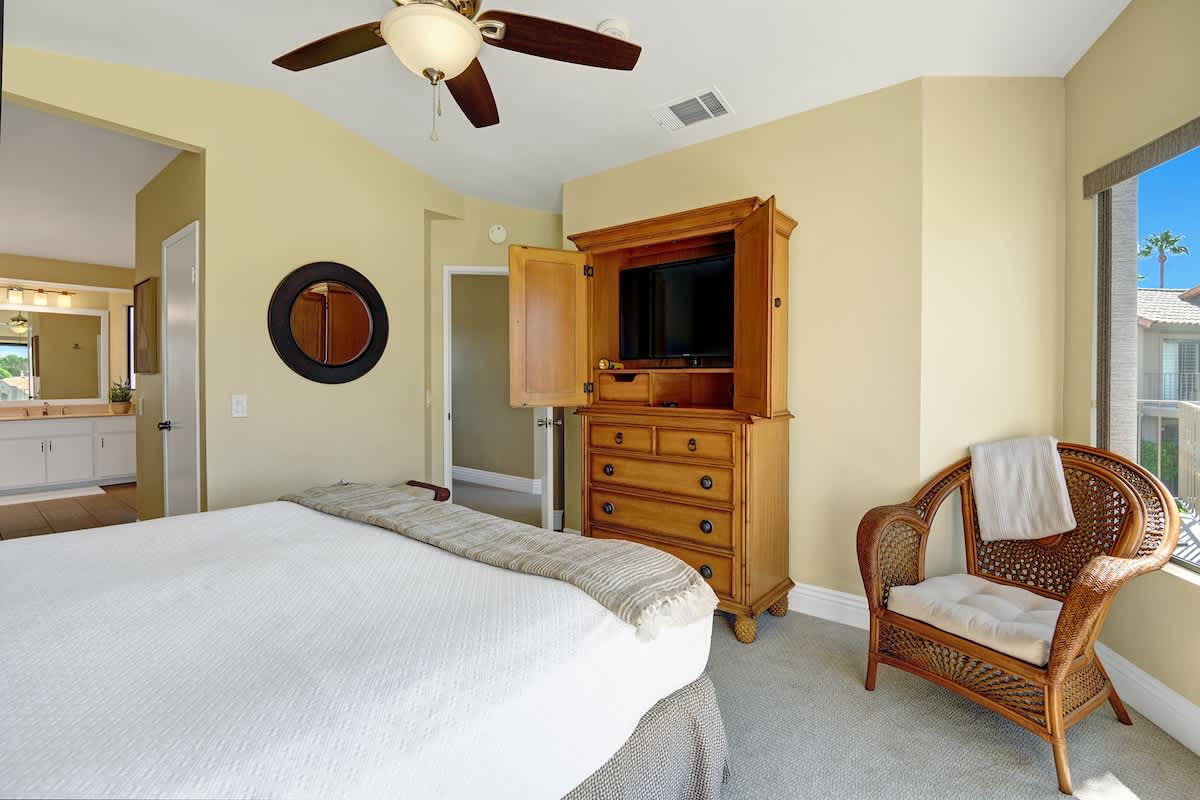 BEDROOM 2 REVERSE.jpg mls